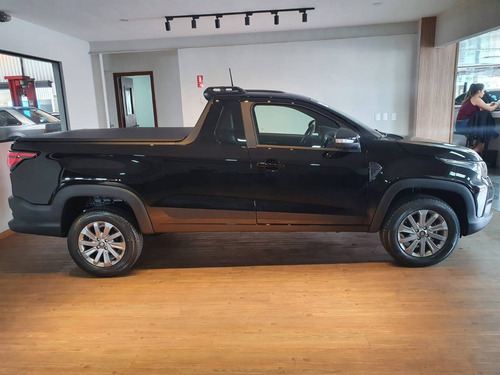 Imagem 3 de 12 de Fiat Strada 1.3 Firefly Flex Freedom Cs Manual