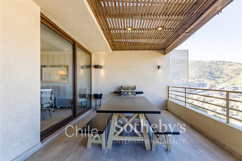 Casa En Venta De 3 Dorm. En Lo Barnechea