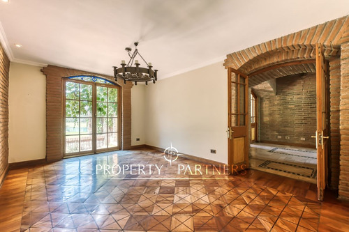 Casa Tipo Campestre Con Excelentes Terminaciones Y...