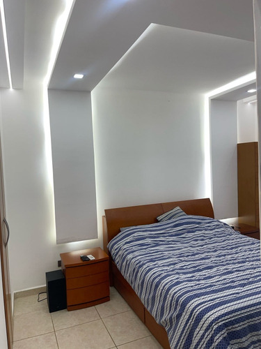 Apartamento En San Diego Conj. Resid. Valles Del Nogal Yc