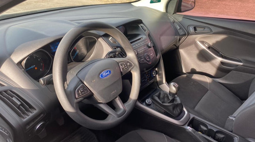 Imagen 8 de 15 de Ford Focus Focus S Linea 2016 Mt 2015