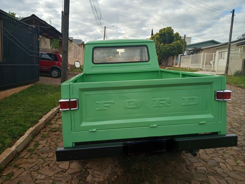 Imagem 2 de 15 de Picape Willys F75