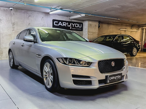 Jaguar XE XE PRESTIGE