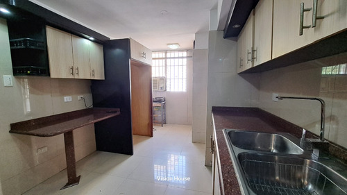 Venta De Apartamento. Urb Calicanto Resd Villa El Parque