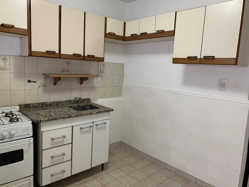 Duplex En Alquiler - 3 Amb. C/ Patio Y Cochera - Ramos Mejia Sur