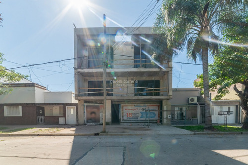 Oficina / Monoambiente Con Patio Verde - Candioti Norte.