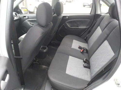 Imagem 13 de 15 de Ford Fiesta 1.6 8v Flex 2012