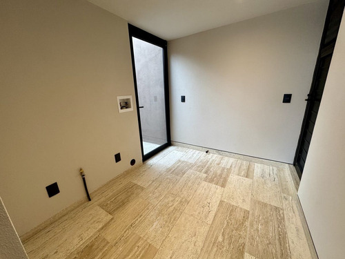 Residencia Con Acabados Premium- La Espiga