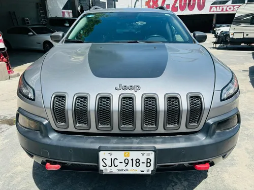 Jeep Cherokee 3.3l Trailhawk At