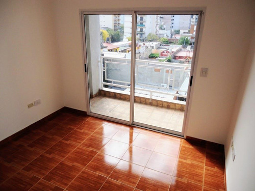 Imagen 7 de 9 de Departamento En Flores