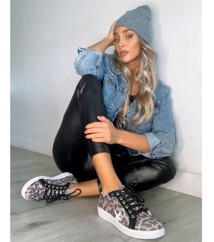 Imagen 2 de 7 de Zapatillas Urbanas De Mujer De Cuero Numa - Ferraro