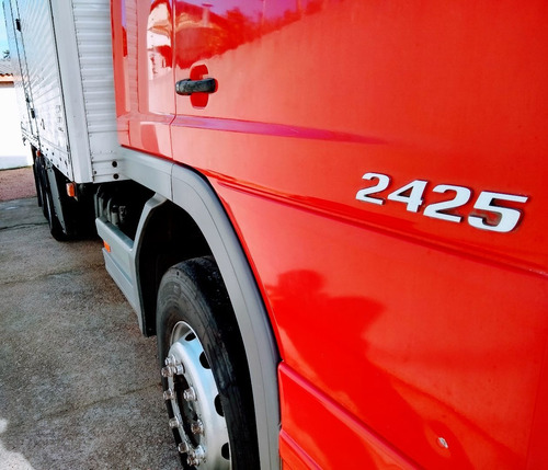 Imagem 3 de 8 de M. Benz Atego 2425 Atego Truck Baú 2425
