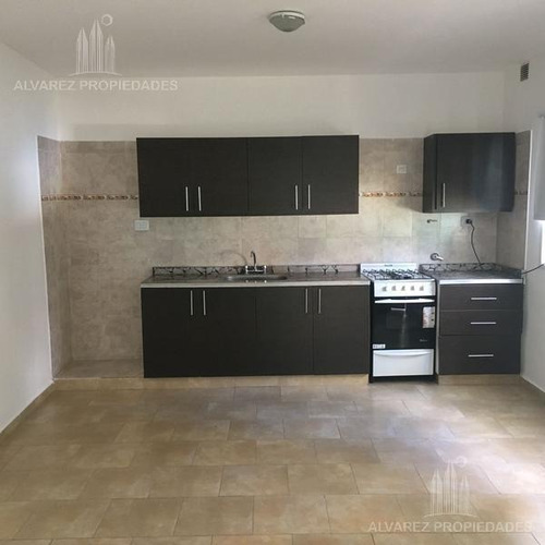 Imagen 4 de 21 de Casa - Barrio Parque Leloir