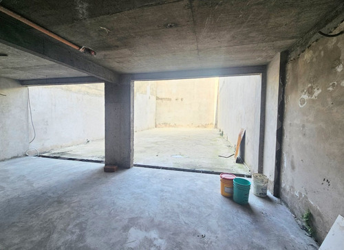 Venta 2 Ambientes Sobre Av. Cordoba