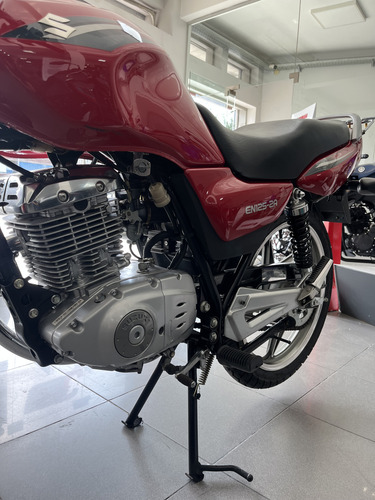 Suzuki En 125a