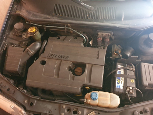 Fiat Siena 2003 1.8 Ex 4p