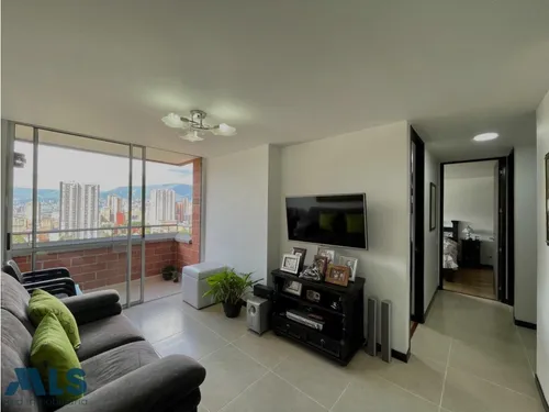 Sin Poniente, Piso Alto(mls#255937)