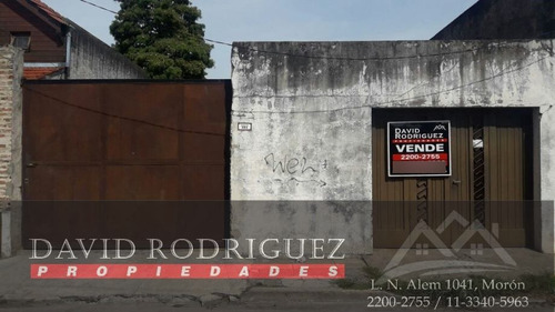 Venta - Lote De 10 X 36 En Zona Residencial- Moron