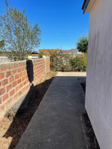 Venta Casa Condominio Seguro, Excelente Ubicacion.