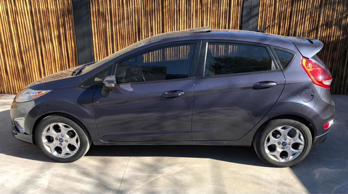Ford Fiesta Titanium 1.6