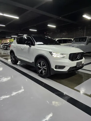 Volvo XC40 2.0 T5 Awd R-design