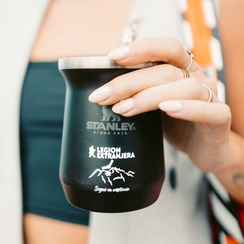 Imagen 6 de 6 de Mate Clasico Stanley 236ml Negro Legion Extranjera