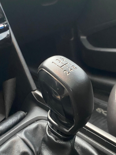 Peugeot 2008 1.6 Feline