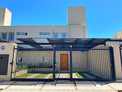 Imagen 2 de 18 de Venta Duplex Zona Norte Apto Credito