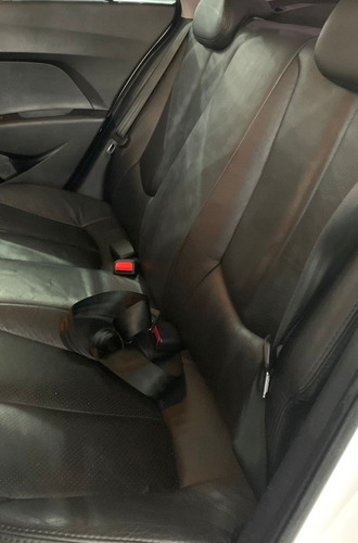 Imagem 12 de 15 de Hyundai Hb20s 1.6 Premium 16v 2014