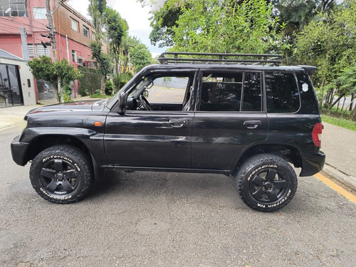 Mitsubishi Pajero TR4 2.0 5p