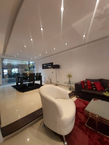 Imagen 10 de 25 de Vendo Espectacular Townhouse Totalmente Amoblado Bonaventure Home Mañongo Naguanagua Totalmente Amoblado Y Equipado