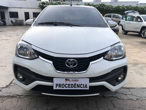 Toyota Etios 1.5 Platinum 16v Flex 4p Automático