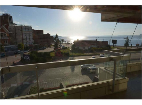 Imagen 3 de 30 de Al Mar Con Parrillero,todos Los Servicios, Garage - Punta Del Este Mansa
