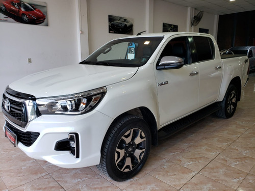 Toyota Hilux 2.8 Cd Srx 177cv 4x4 At