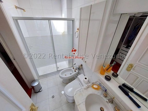 Imagen 15 de 24 de Casa En Venta En Los Guayabitos 22-21879 Gustavo Nieves 0412 6057058 G12