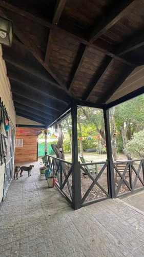 Casa En Venta - 2 Dormitorios 2 Baños - 2.000mts2 - Punta Indio