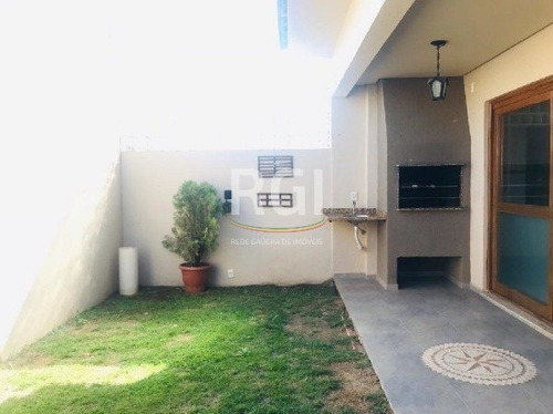 Casa Em Hípica Com 3 Dormitórios - Mi270020