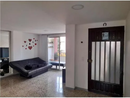 Se Vende Amplio Y Cómodo Apartamento En Simon Bolivar