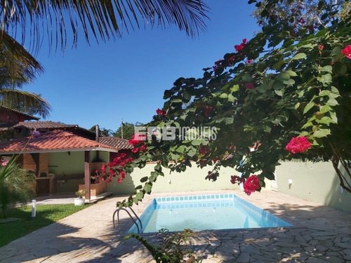 Imagem 2 de 30 de Casa Confortável Com Piscina, Churrasqueira, A Cerca De 200m Da Praia De Itamambuca Em Ubatuba - Adri09 - 33158760
