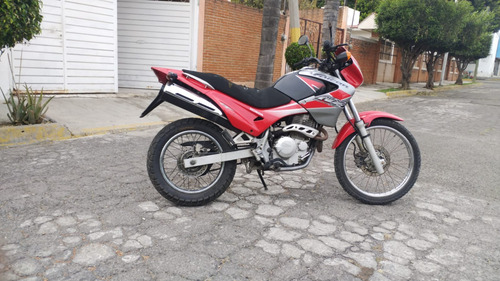 Roja Con Negro, Hermosa, Una Chuletona Que No Quisiera Vende