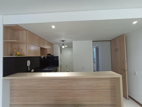Imagen 10 de 17 de Apartamento En Arriendo En Cali Urbanización La Flora