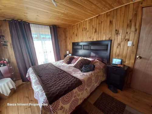 Parcela De 5000m2 , Con Casa En Venta En Cauquenes