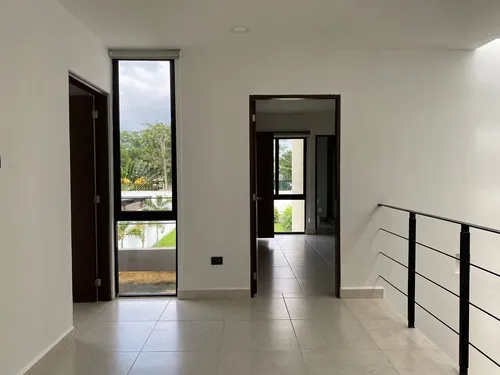 Residencia En Venta, Casa En Merida En La Zona Norte