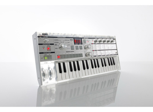 Teclado Sintetizador Vocoder Korg Microkorg Cr