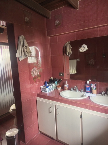 Imagen 15 de 21 de En Venta Amplia Y Hermosa Casa En La Mejor Urb. De La Ciudad