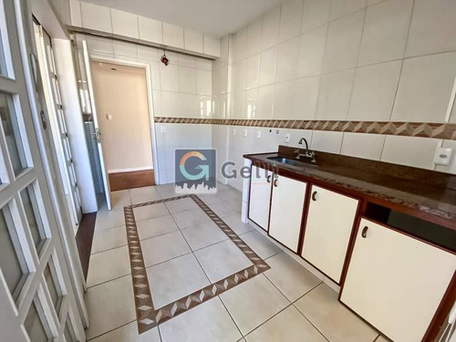 Imagem 15 de 19 de Apartamento- Petrópolis, Centro - 817