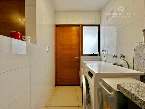 Rinconada - Vende Casa Dos Pisos 3d 3b Piscina - Cond. Cumbr
