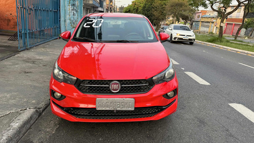 Fiat Cronos 1.3 Drive Flex 4p