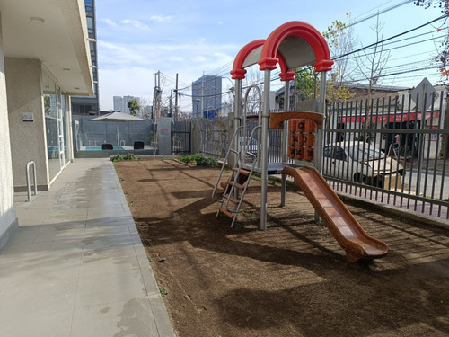 ¡departamento Casi Nuevo En Condominio De Primer Nivel!