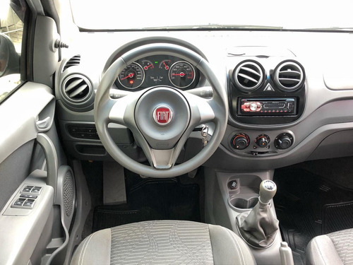 Fiat Palio Attractive 1.4 2013